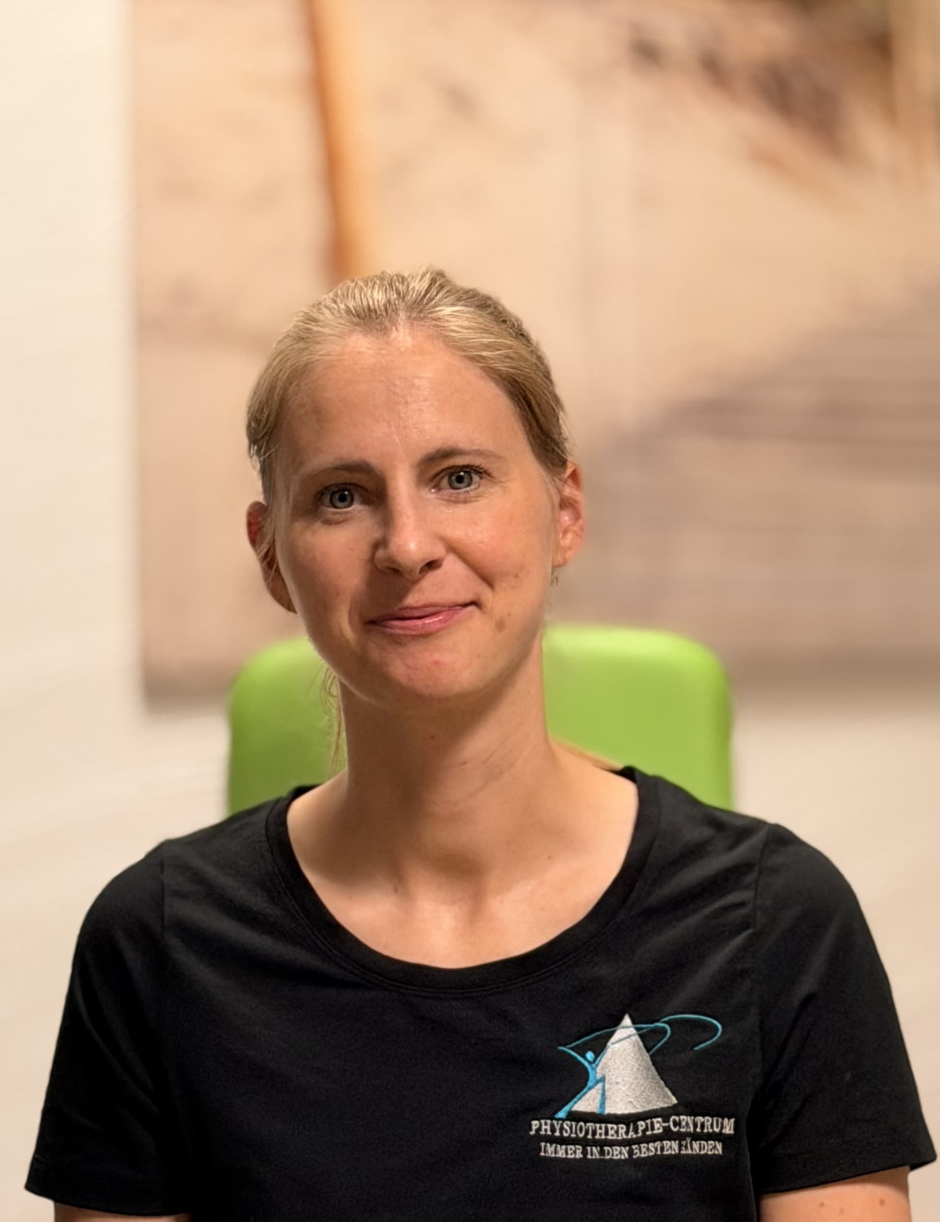 Frau Schwarz, Physiotherapeutin im Physiocentrum Bonn Endenich